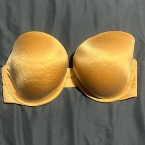 Very sexy Victoria’s Secret strapless bra